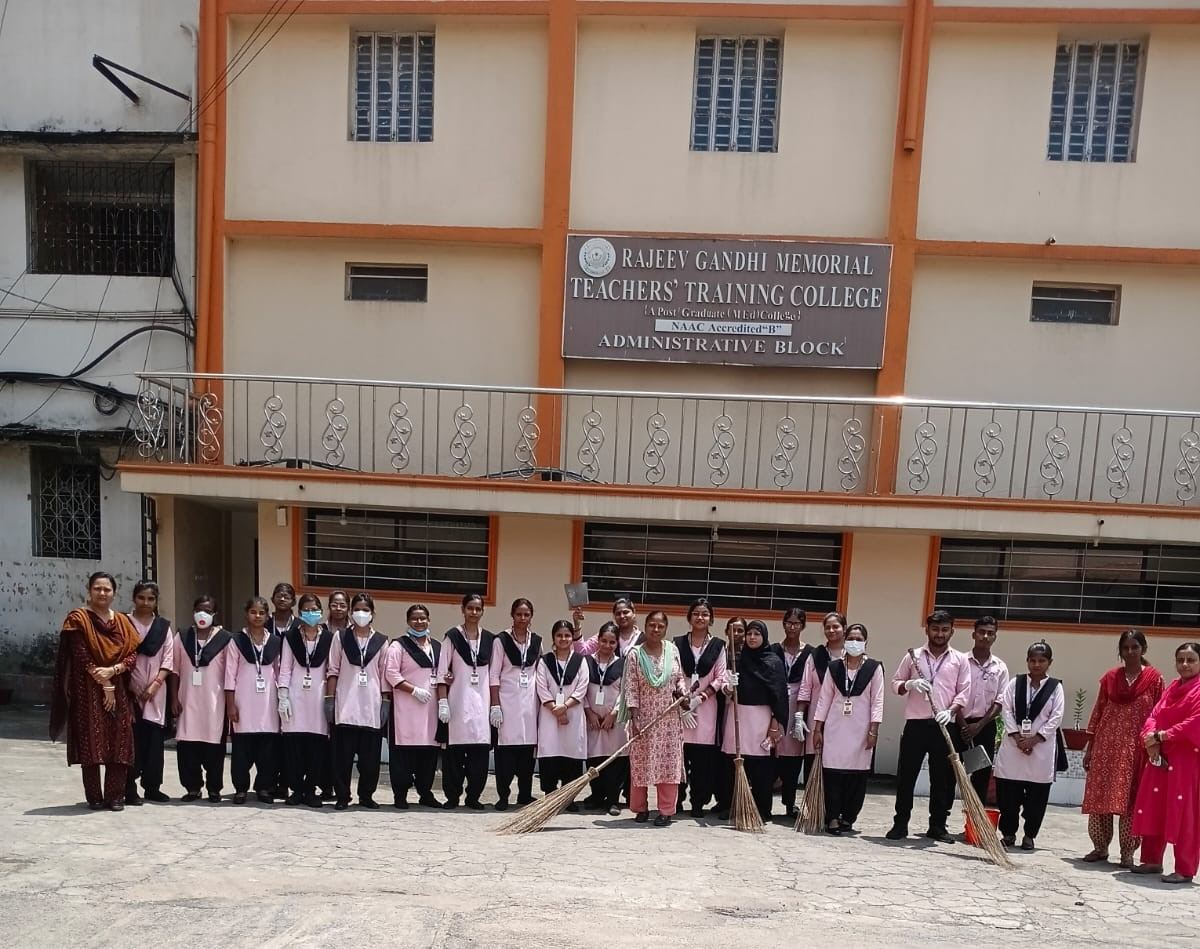 Cleanliness Programme by D.El.Ed. (2025-27 Batch)