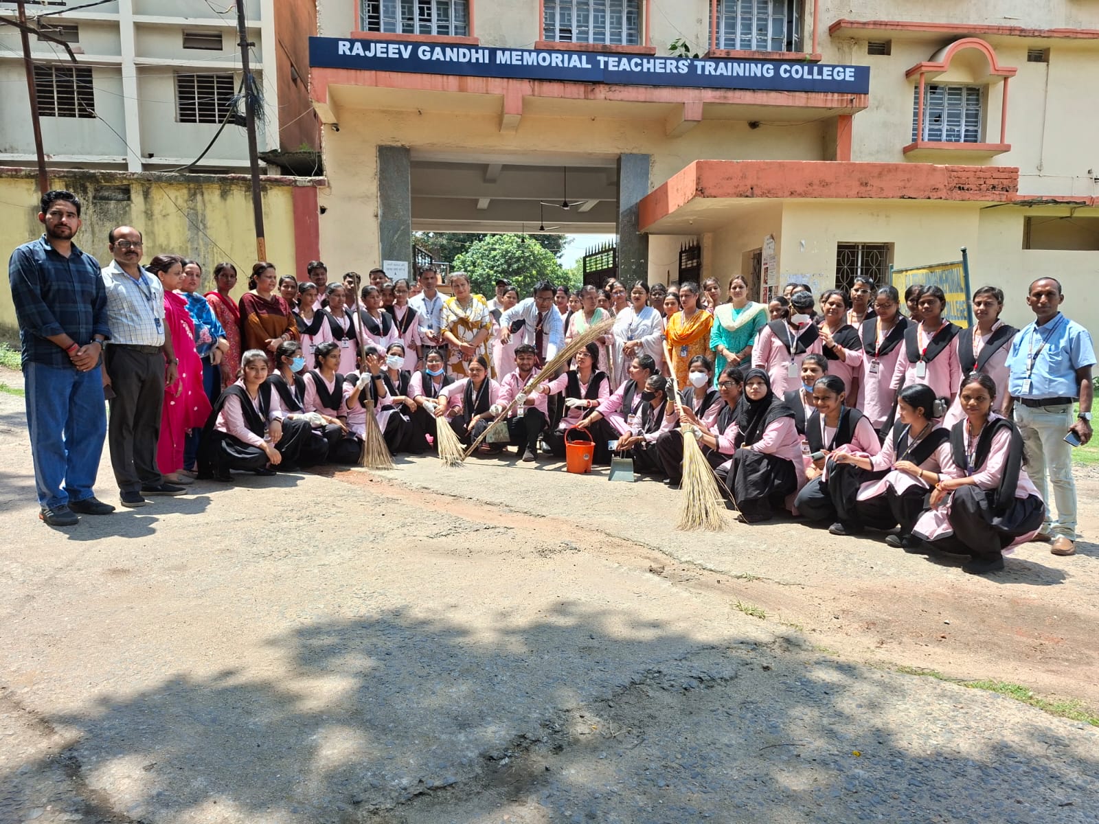 Cleanliness Programme by D.El.Ed. (2025-27 Batch)