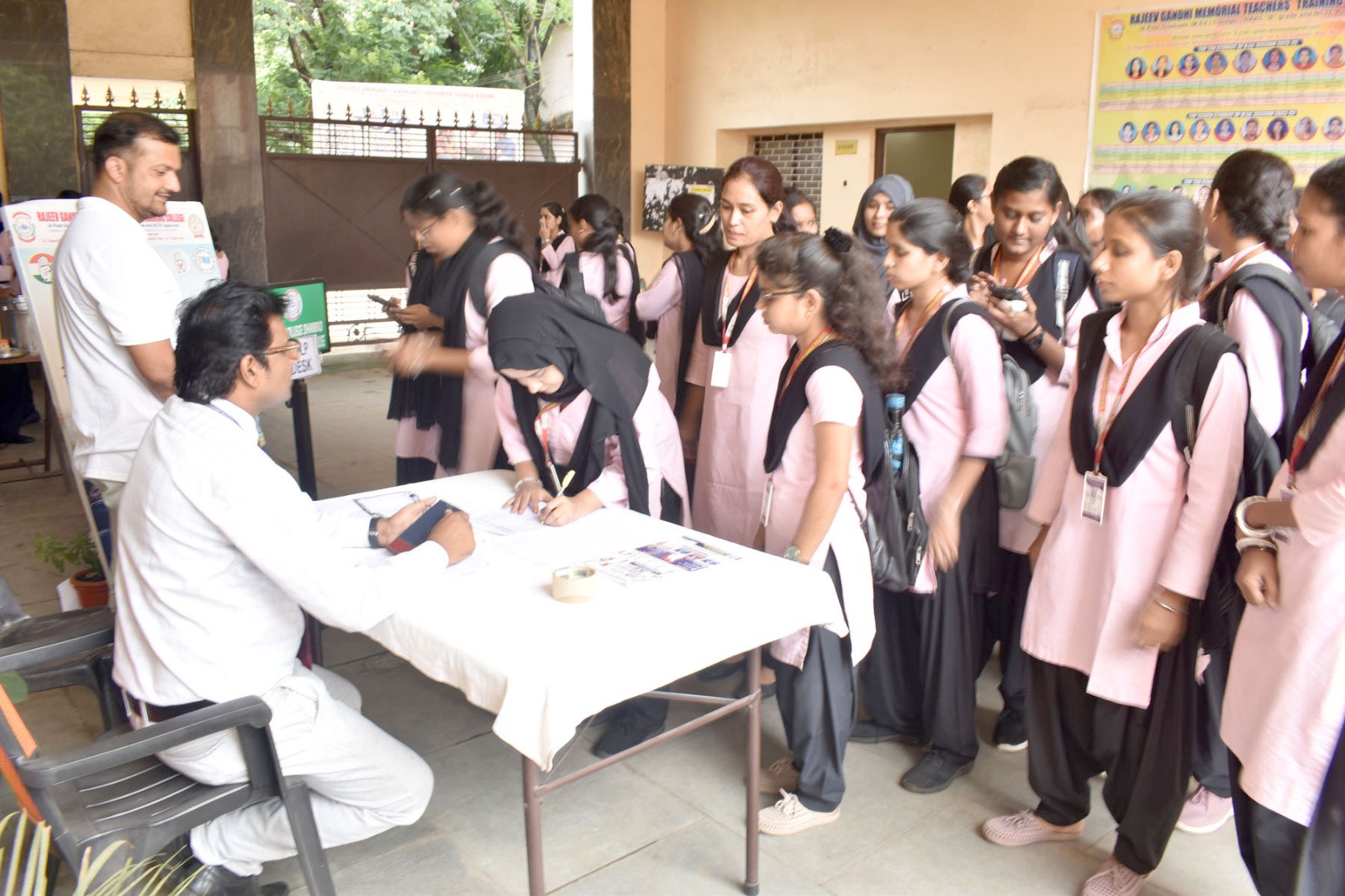 Chhatron Ki Gunj Programme